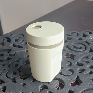 Tupperware Salt/ Pepper Container